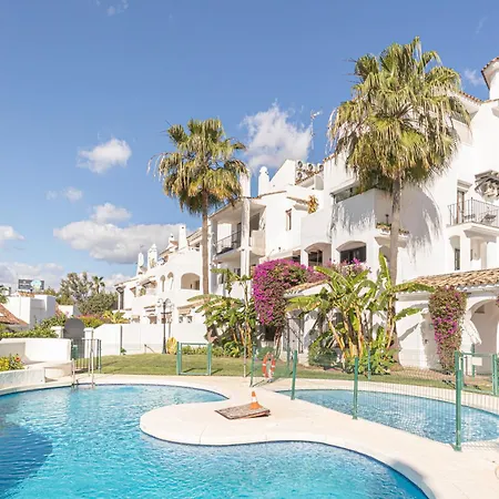 Puerto Banus Near La Sala By The Sea - Happy Apartman *
