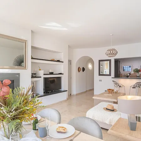 Puerto Banus Near La Sala By The Sea - Happy Appartement *